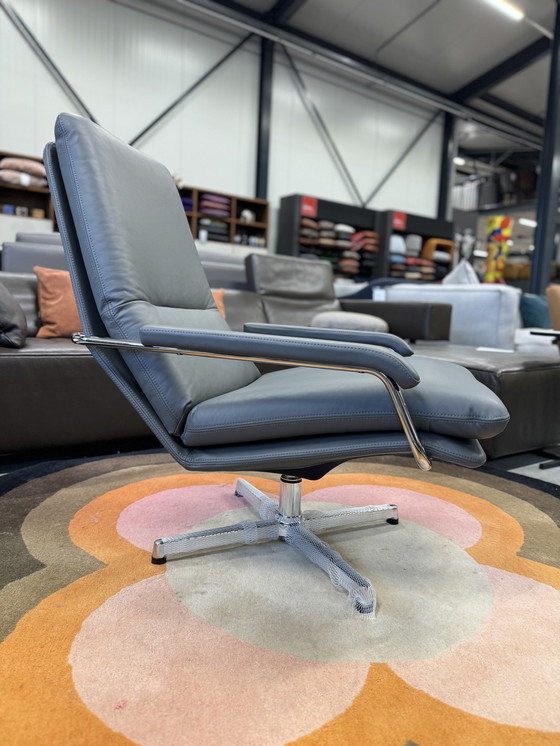 Image 1 of New Gelderland 400 Armchair gray leather swivel chair