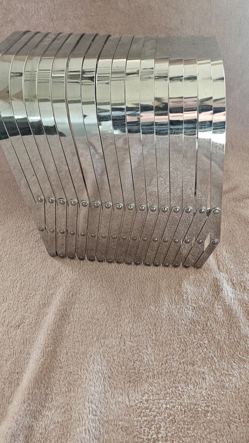 Reading Or Record Rack Design