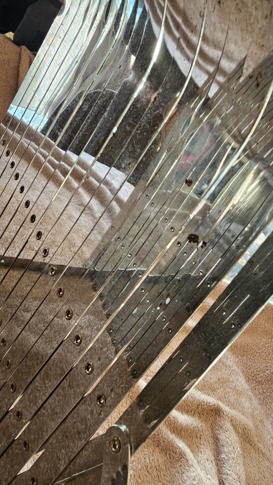 Image 1 of Diseño de estante de lectura o de discos