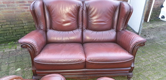 Image 1 of Chesterfield Classic Leather Sofa Set