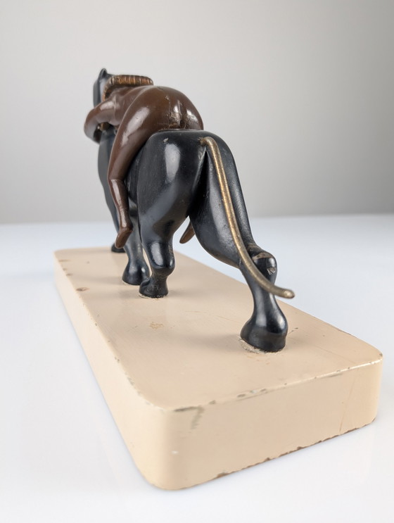 Image 1 of Ariadna y la pantera, escultura Art Déco en madera y latón, década de 1920