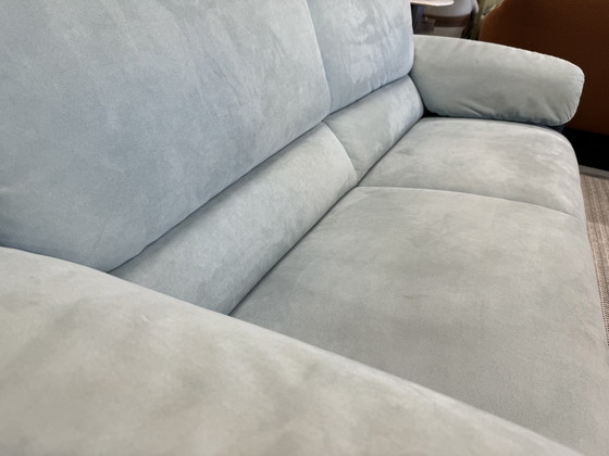 Image 1 of Leolux Catalpa 2.5-seater sofa blue leather Alcantara