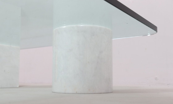 Image 1 of  Coffee Table Made of Carrara Marble by Massimo And Lella Vignelli For Casigliani, Model: 'Metafora', Italy, 1980s