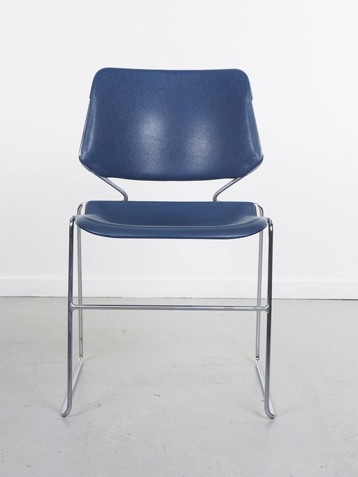 6x Blue Matrix chairs T. Tolleson