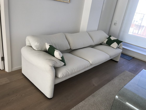 Image 1 of Cassina sofa in perfect condition