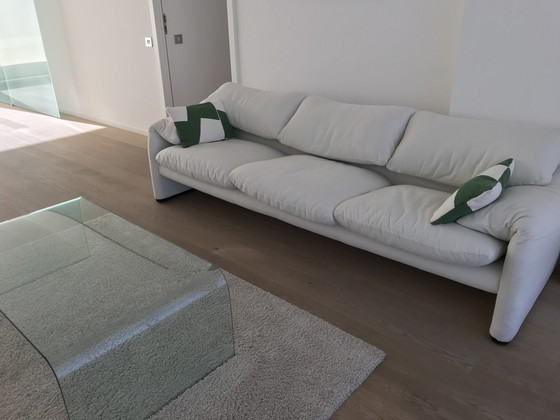 Image 1 of Cassina sofa in perfect condition