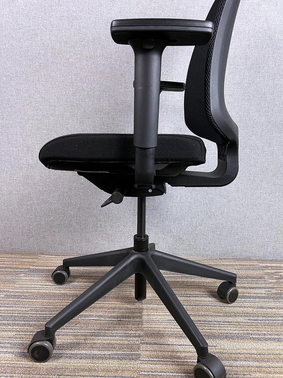 Image 1 of Ahrend Sqala Office Chair