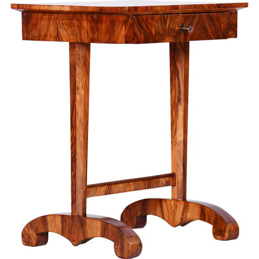 Vintage Biedermeier side table in walnut, Austria 1820s