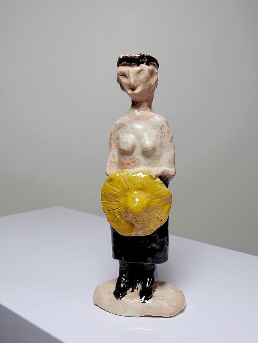 Statuette En Céramique Naïve Et Brutaliste "Femme Au Chapeau" (Woman With Hat)