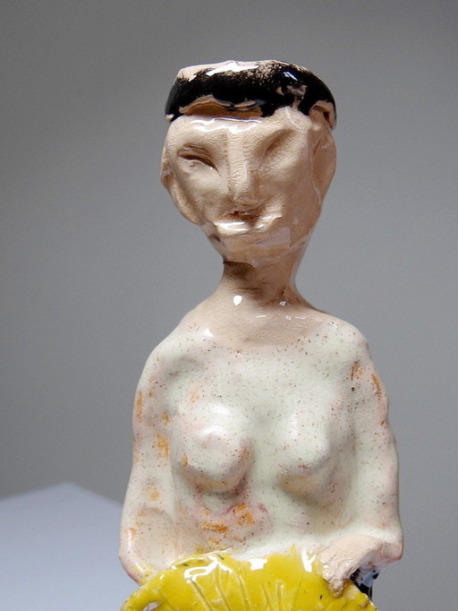 Statuette En Céramique Naïve Et Brutaliste "Femme Au Chapeau" (Woman With Hat)