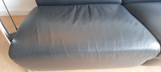 Image 1 of Leolux 2.5 seater black sofa