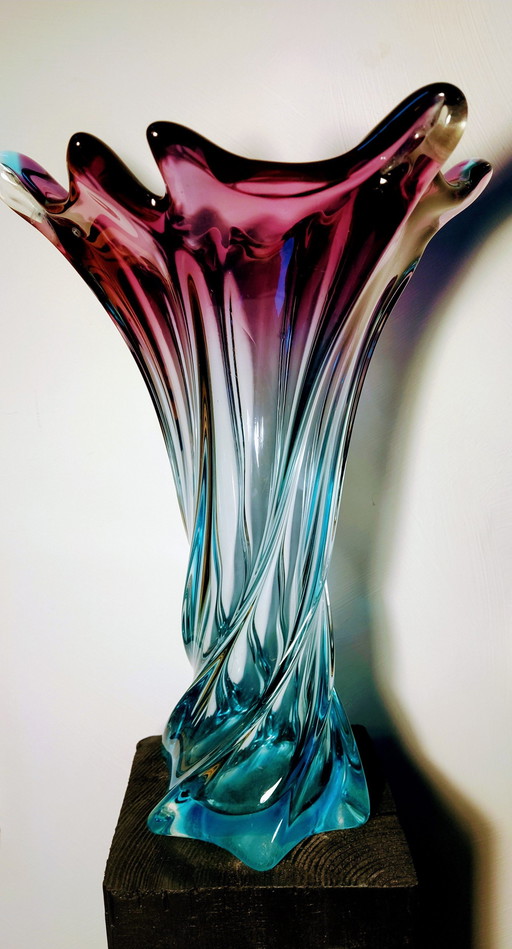 Large Murano Twisted Vase