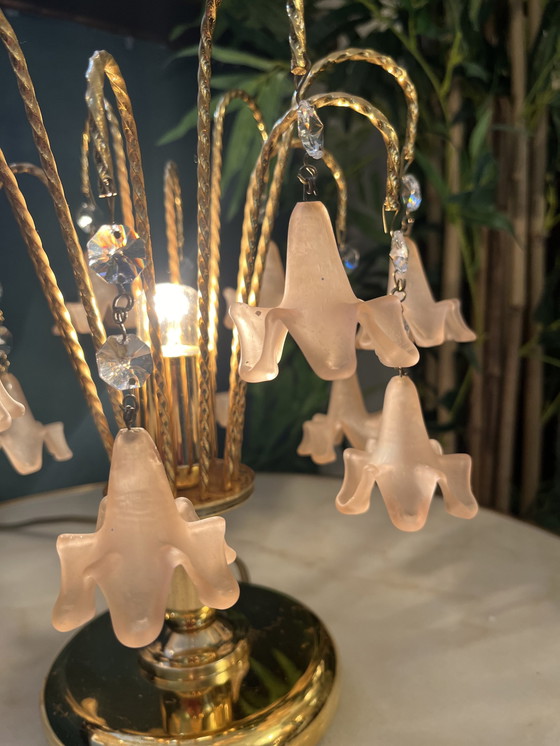 Image 1 of Lampada da tavolo vintage a forma di goccia con fiore rosa