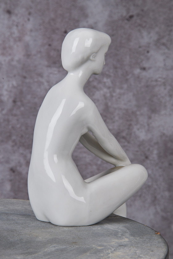 Image 1 of Royal dux nue figurine en porcelaine