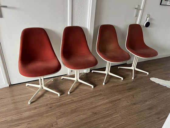 Image 1 of 4x Eames La Fonda Dal Chairs Fiberglass