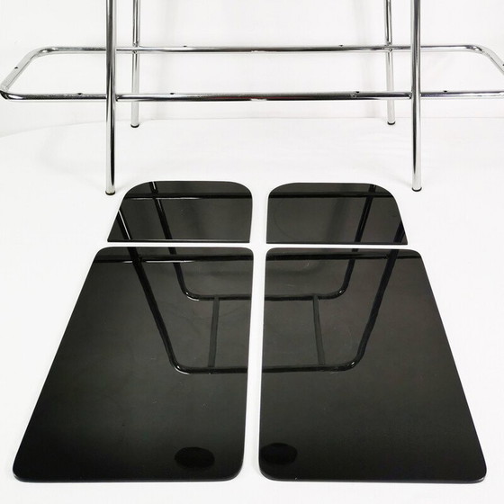 Image 1 of Vintage Bauhaus side table in chrome metal, Czechoslovakia 1940
