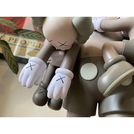 Image 1 of Vintage solid resin figurine