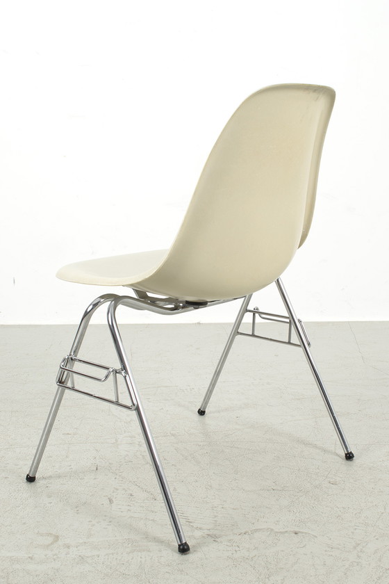 Image 1 of 2x chaise Eames DSS