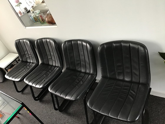 Image 1 of 4 sedie vintage in pelle nera