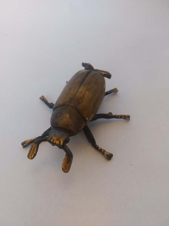 Image 1 of Joyero de escarabajo de latón