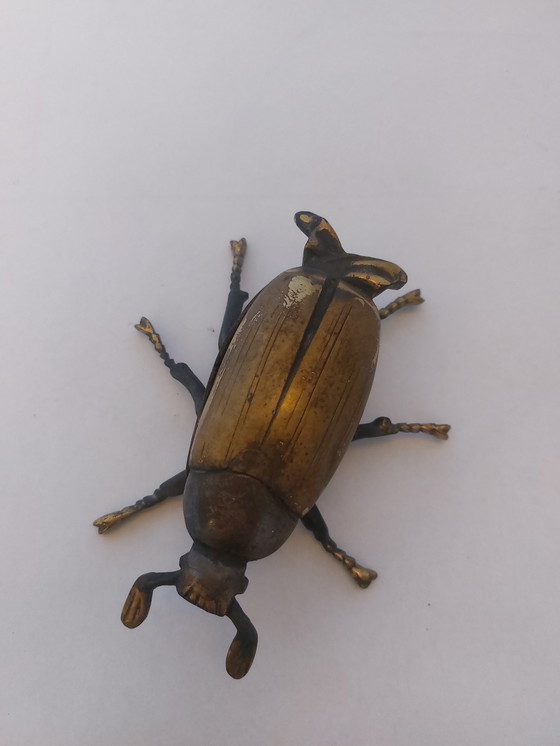 Image 1 of Joyero de escarabajo de latón