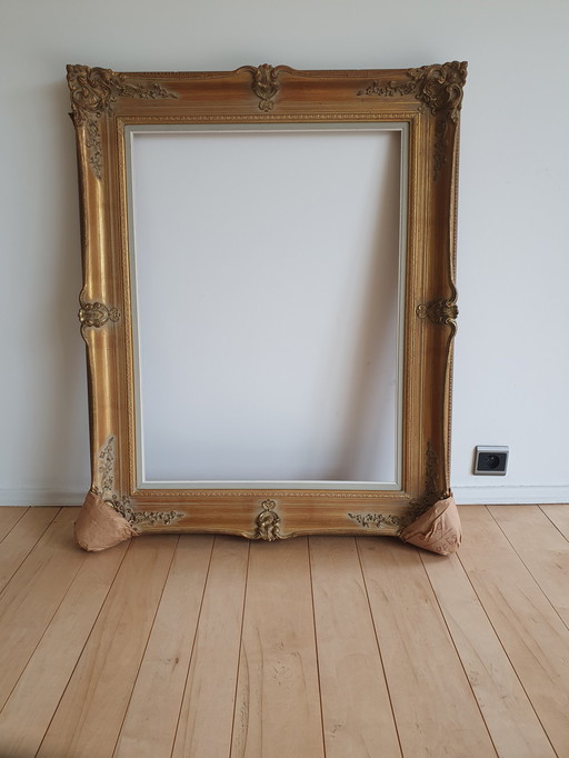 Solid wood baroque frame gold color