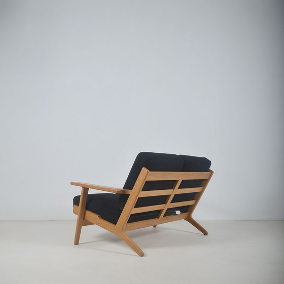 Image 1 of Canapé danois GE-290 conçu par Hans Wegner pour Getama