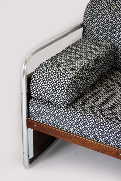 Sofá Bauhaus de acero tubular restaurado por Robert Slezak, década de 1930