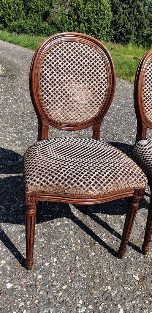 6x Medallion Dining Chairs