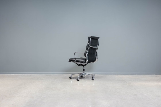 Image 1 of 70’S Eames Ea219 Softpad Office Chair