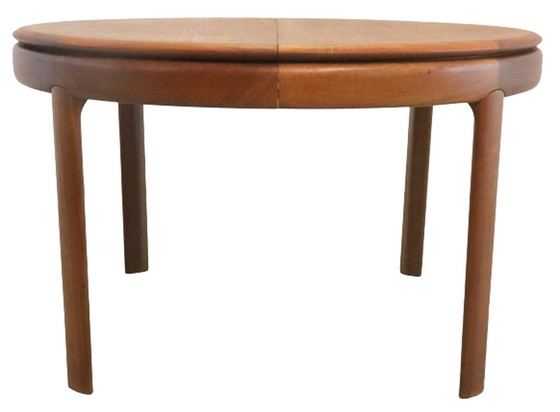 Image 1 of Vintage extendable dining table