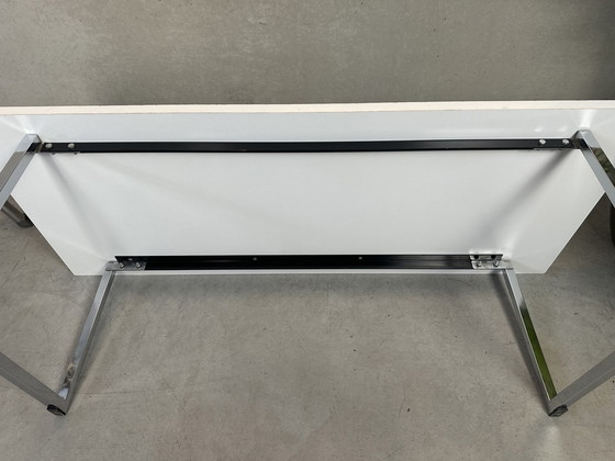 Image 1 of Table vintage en formica - étroite