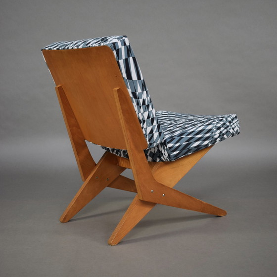 Image 1 of Scissor lounge chair model fb18 by Jan van Grunsven for Pastoe