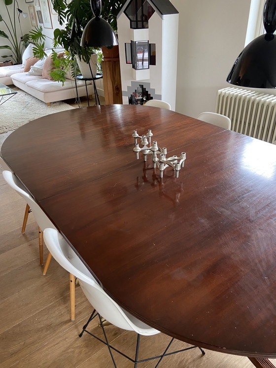 Image 1 of Tavolo da pranzo ovale vintage in legno massello di mogano