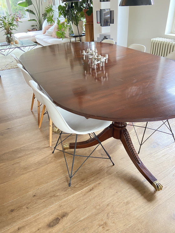 Image 1 of Tavolo da pranzo ovale vintage in legno massello di mogano