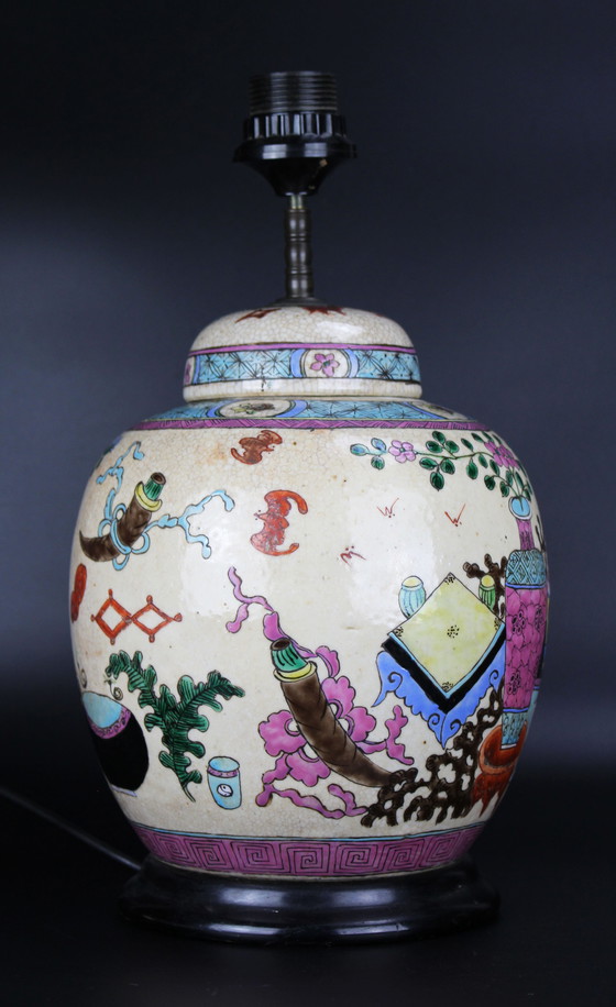 Image 1 of Antique Chinese porcelain Famille rose table lamp