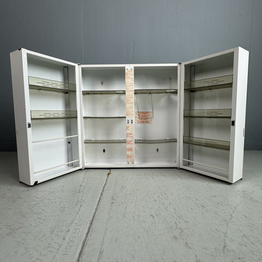 '60S Metal Medicine Cabinet-Pharmacy Wall Cabinet