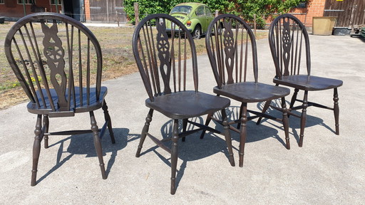 4 English Wheelback Chairs.