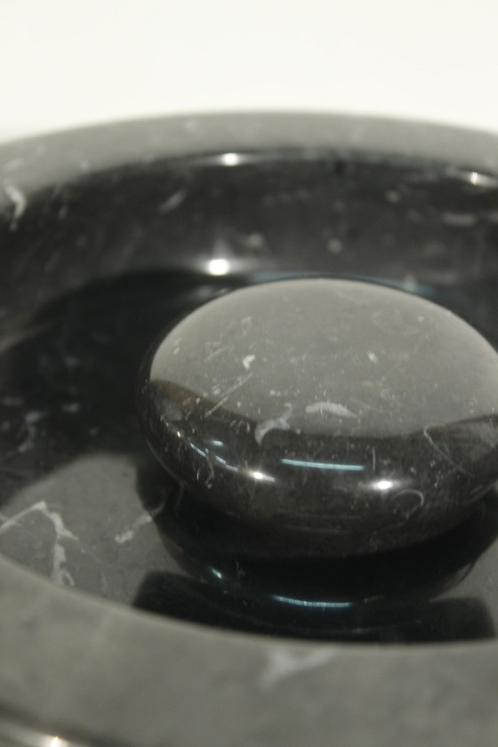 Image 1 of Angelo Mangiarotti & Knoll International - Ashtray N° 8532 Black Marble 1967