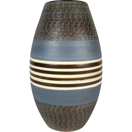Vintage vase model 110/30 in pottery, Germany