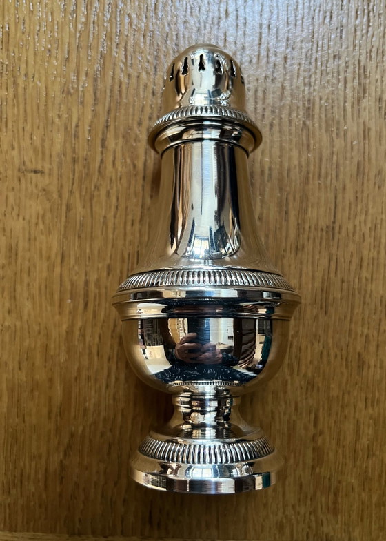 Image 1 of Saupoudreuse silver plated 2 hallmarks baluster shape with gadroons