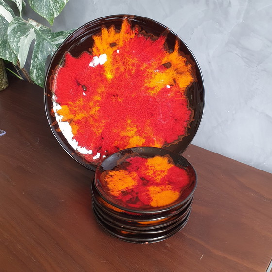 Image 1 of Fat Lava Pastry Bowl Plus 6 Plates 1970s