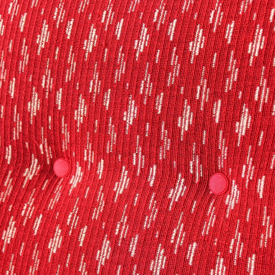 Image 1 of Sillón de mediados de siglo en tela roja y madera clara de Mier, Checoslovaquia, década de 1960