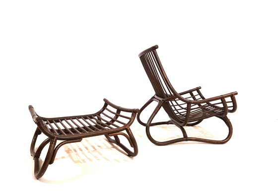 Image 1 of Manou rattan lounge chair in pagoda style with ottoman