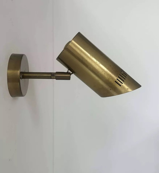 Image 1 of Lampada da parete vintage regolabile, ottone massiccio traforato, Francia 1960