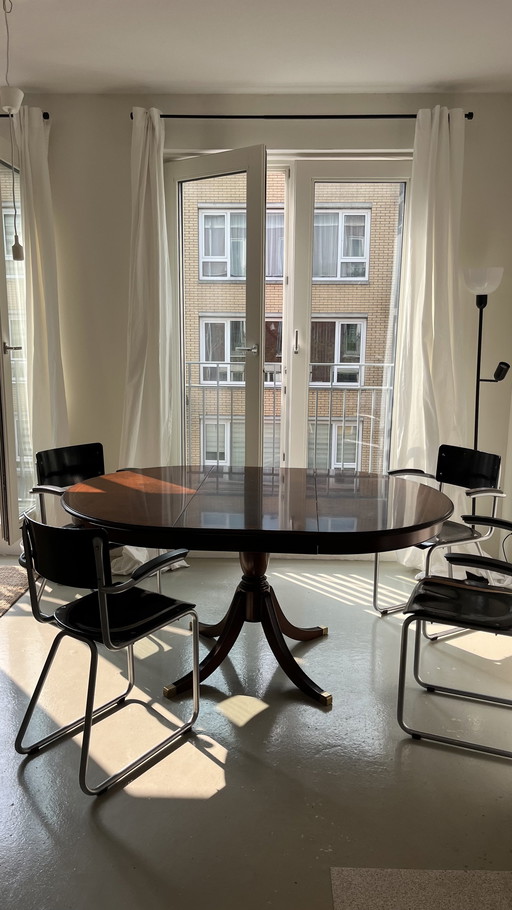 Vintage mahogany extendable dining table