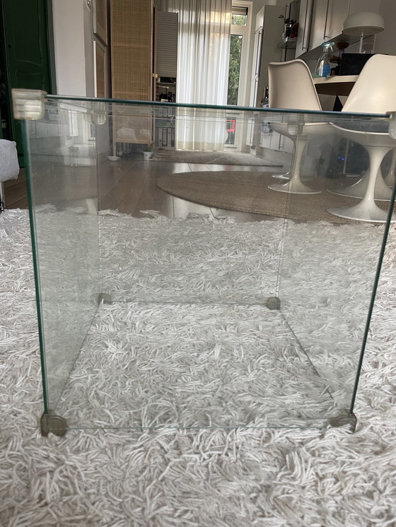 Image 1 of Table cubique vintage