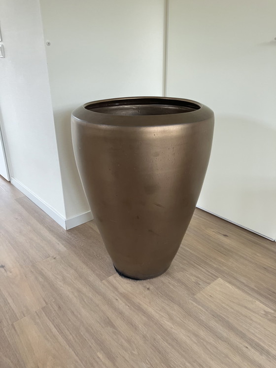 Image 1 of Ecri Ceramic Flower Pot