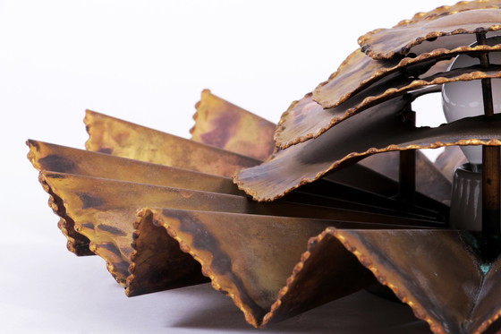 Image 1 of Lampada da parete in ottone con fiori, anni '60