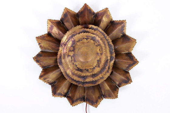 Image 1 of Lampada da parete in ottone con fiori, anni '60